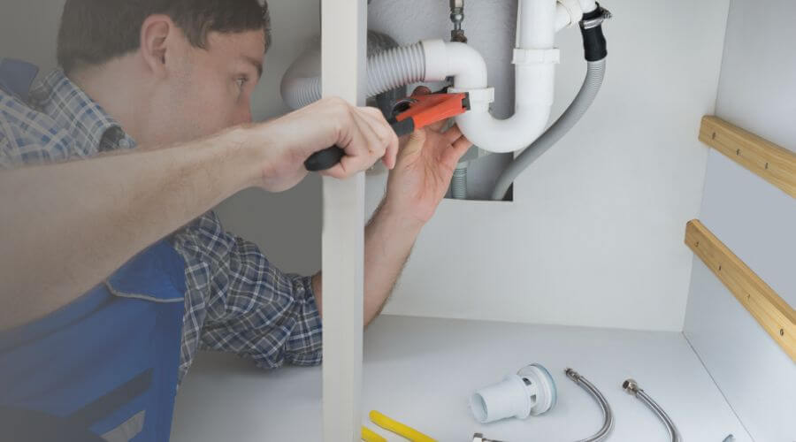Expert burst pipe repair services in Shenandoah, PA